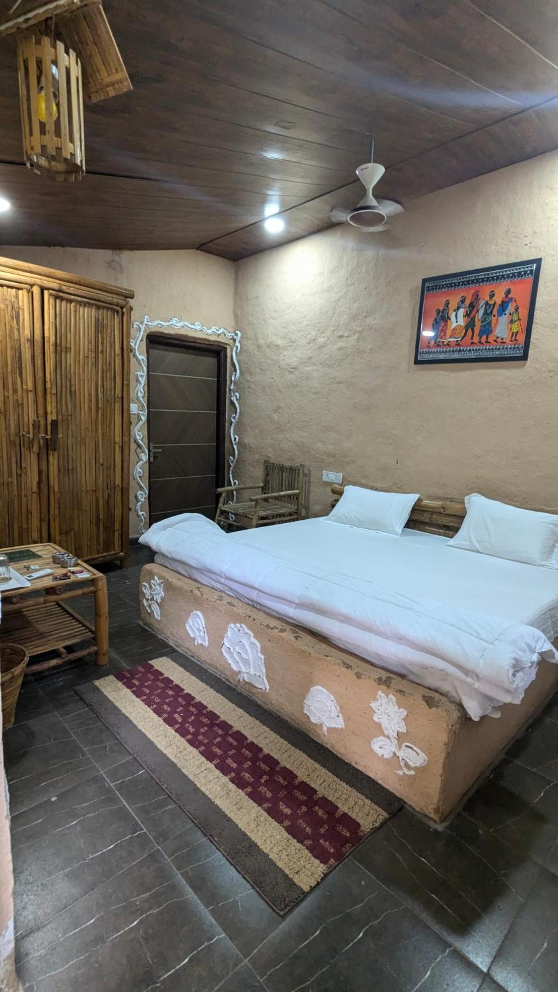 Athulyam Kanha, Kanha National Park, Mukki Gate Khāpa Екстериор снимка