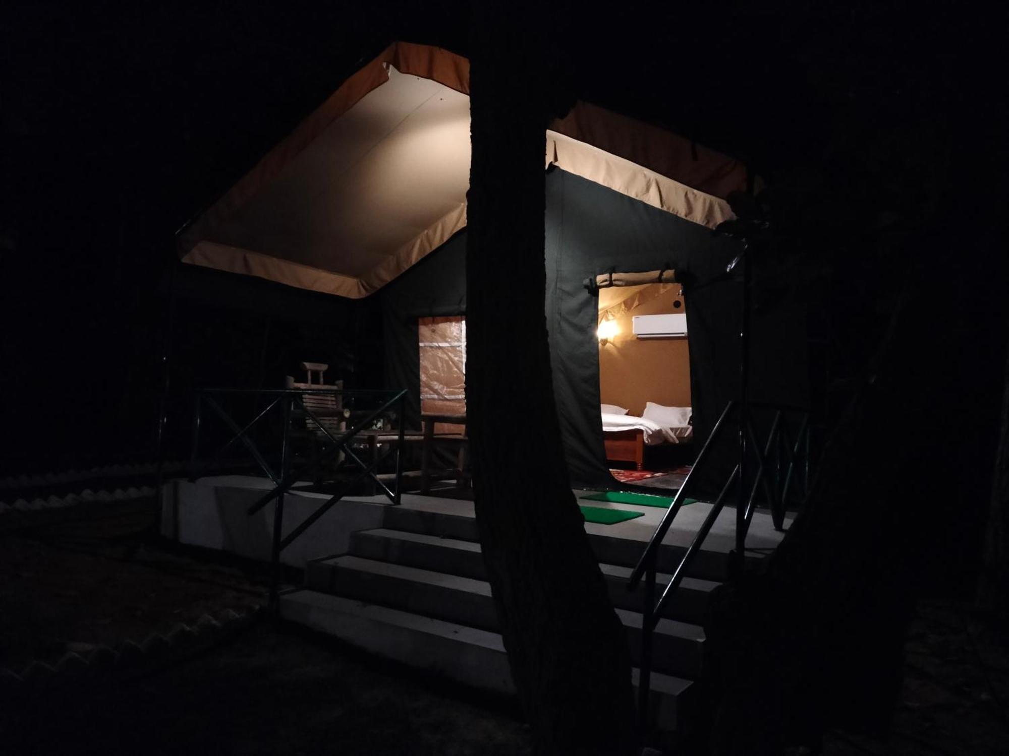 Athulyam Kanha, Kanha National Park, Mukki Gate Khāpa Екстериор снимка
